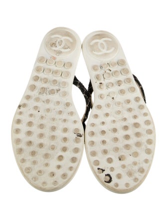 Chanel 2016 Interlocking CC Logo Flip Flops