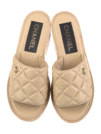 Chanel 2022 Interlocking CC Logo Slides