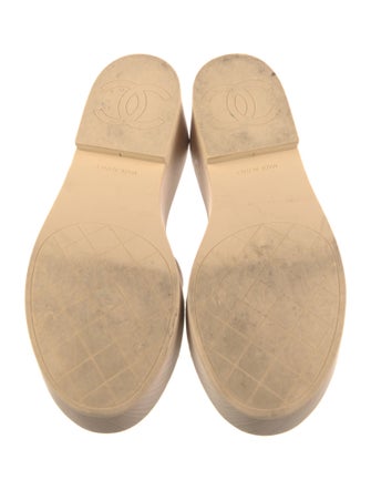 Chanel 2022 Interlocking CC Logo Slides