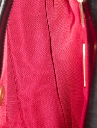 Chanel Medium 19 Flap Bag