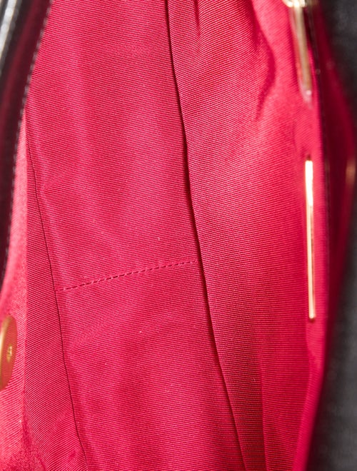 Chanel Medium 19 Flap Bag