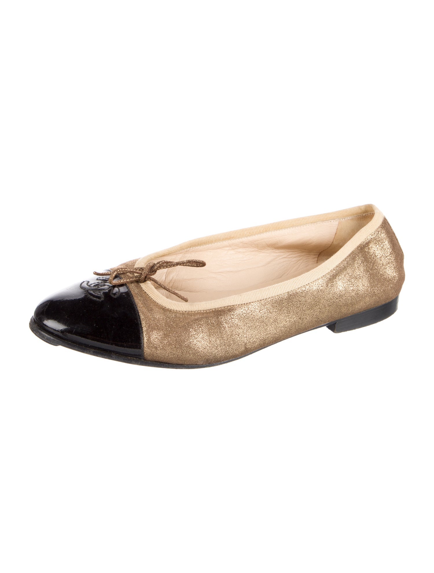 Chanel Interlocking CC Logo Leather Ballet Flats