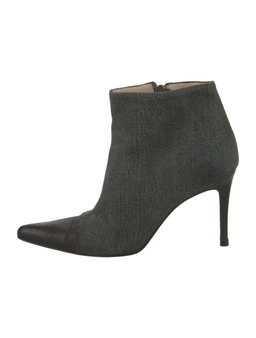 Chanel 2000 Interlocking CC Logo Boots