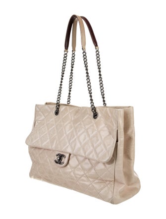 Chanel Large Duo Color Tote