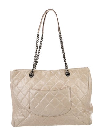 Chanel Large Duo Color Tote