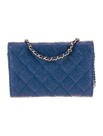 Chanel Quilted CC Wallet On Chain