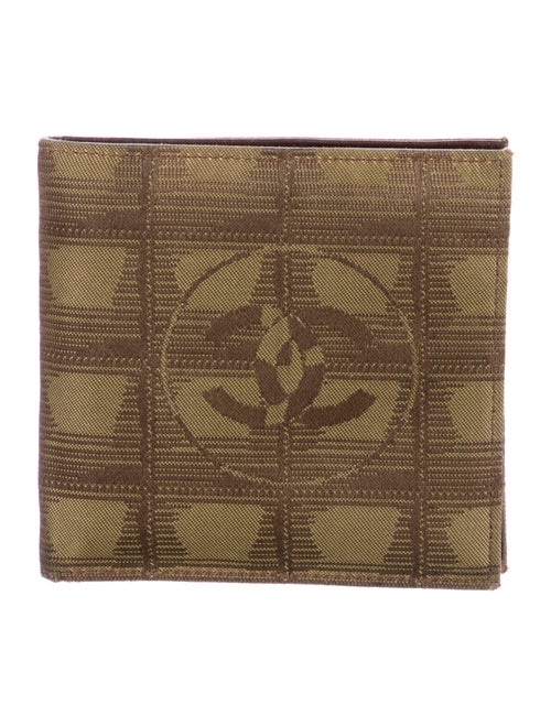 Chanel 2002-2003 Travel Ligne Bifold Compact Wallet