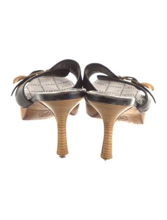 Chanel Interlocking CC Logo Leather Slides