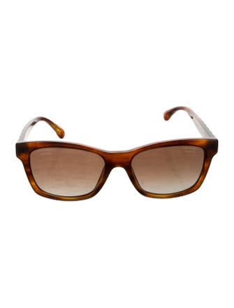 Chanel Interlocking CC Logo Wayfarer Sunglasses