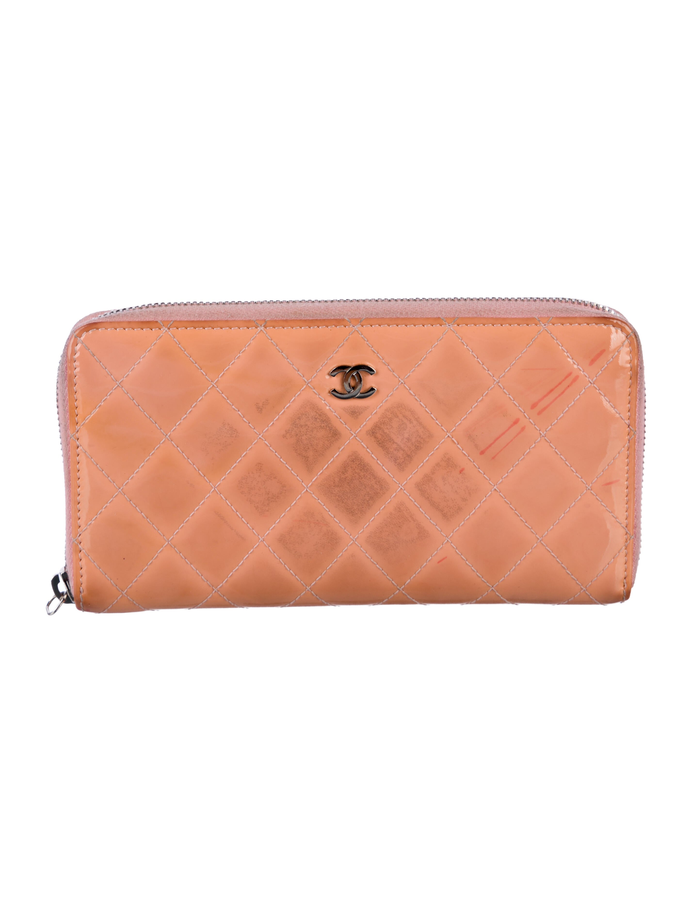 Chanel 2012-2013 Interlocking CC Logo Continental Wallet