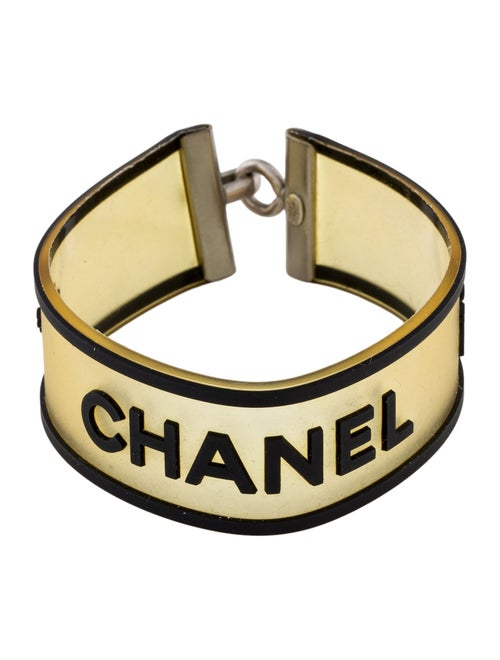 Chanel Vintage Rubber Clover Wrap Bracelet
