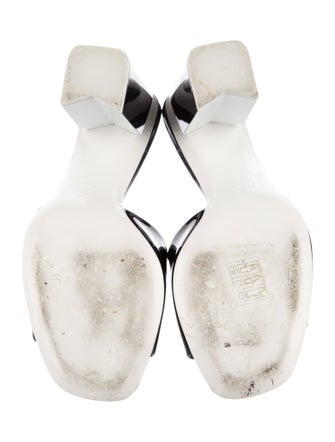 Chanel 2022 Interlocking CC Logo Slides