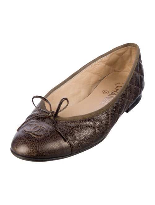 Chanel Interlocking CC Logo Leather Ballet Flats