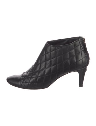 Chanel Interlocking CC Logo Leather Boots