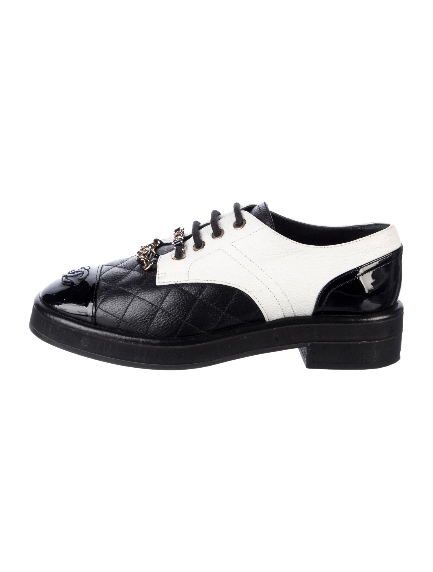 Chanel Interlocking CC Logo Calfskin Oxfords