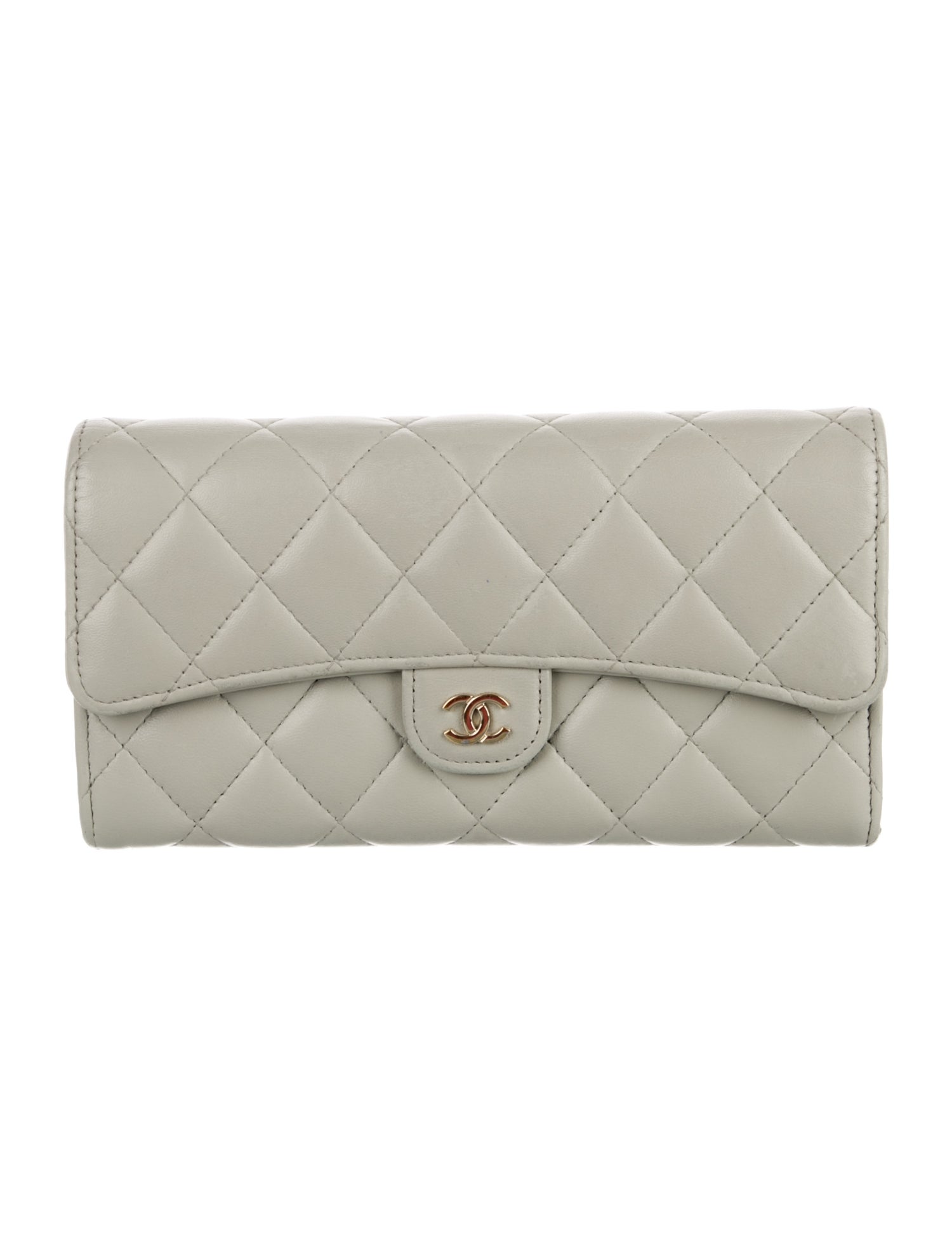 Chanel 2021-2022 Interlocking CC Logo Trifold Wallet