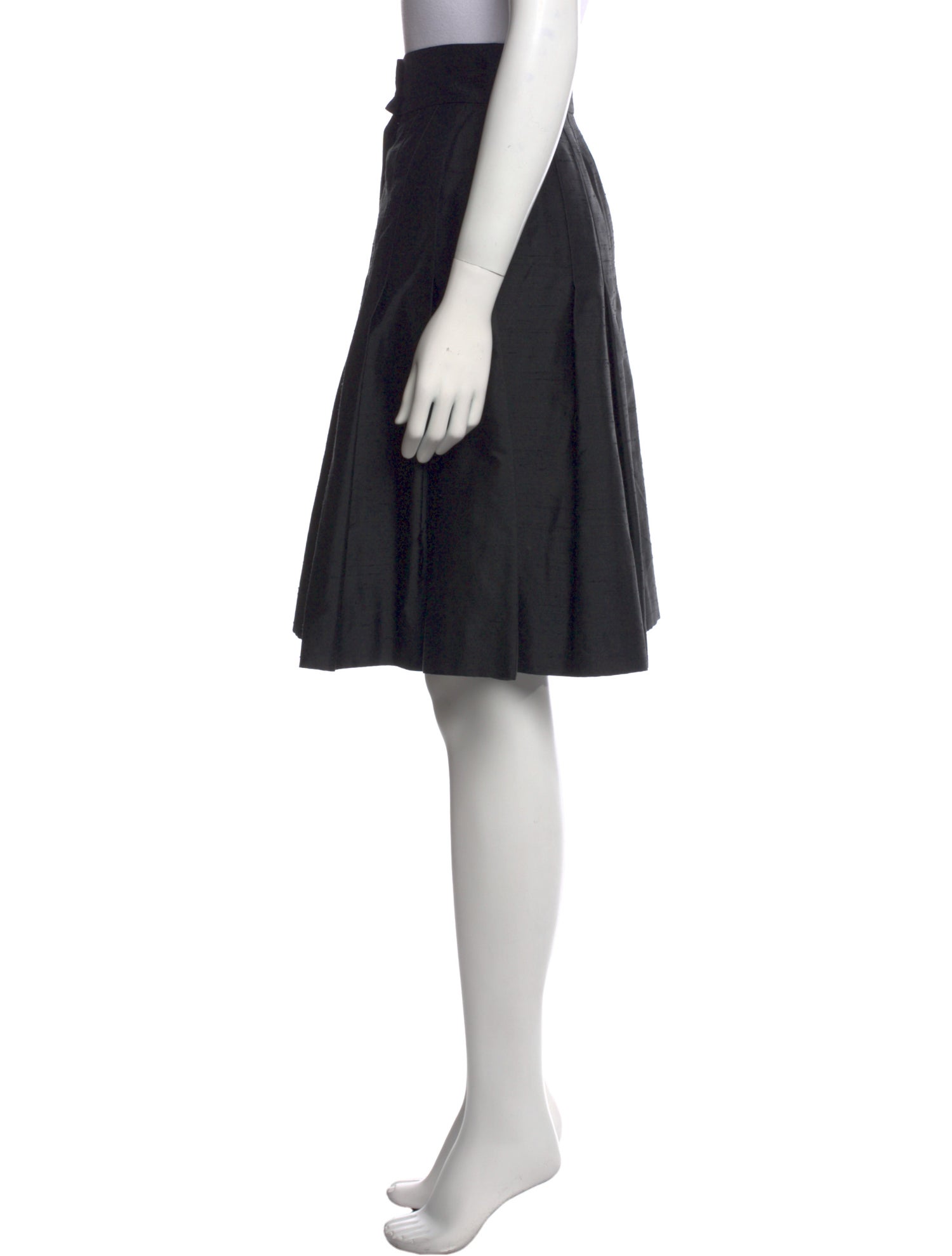 Chanel Vintage Knee-Length Skirt