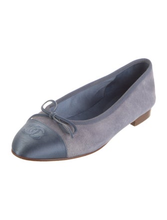 Chanel Interlocking CC Logo Suede Ballet Flats