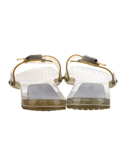 Chanel Interlocking CC Logo Slides