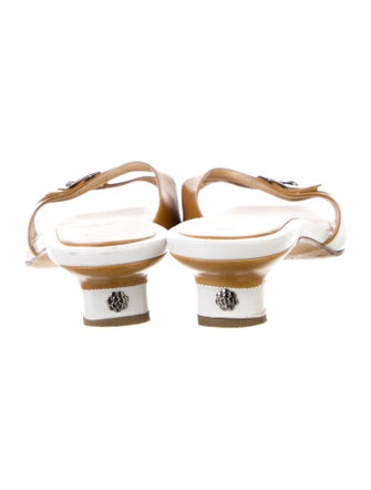 Chanel Interlocking CC Logo Leather Slides