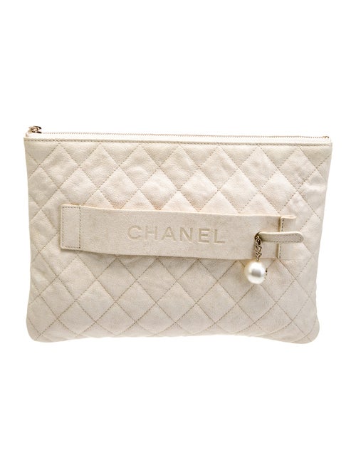 Chanel Iridescent O-Case