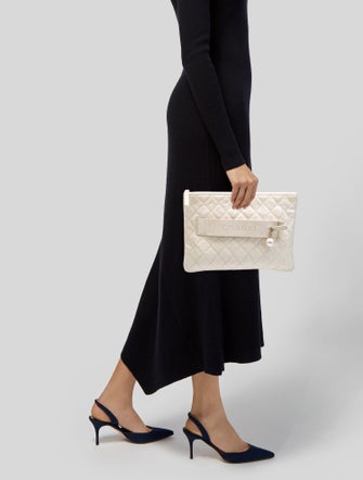 Chanel Iridescent O-Case