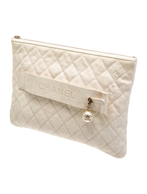 Chanel Iridescent O-Case