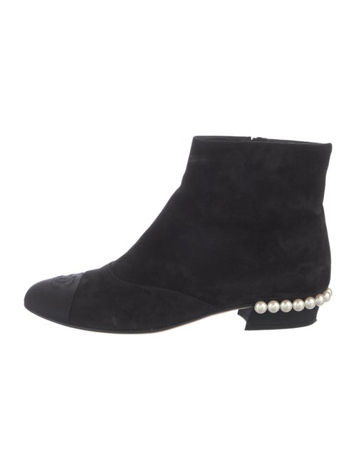 Chanel 2018 Interlocking CC Logo Boots