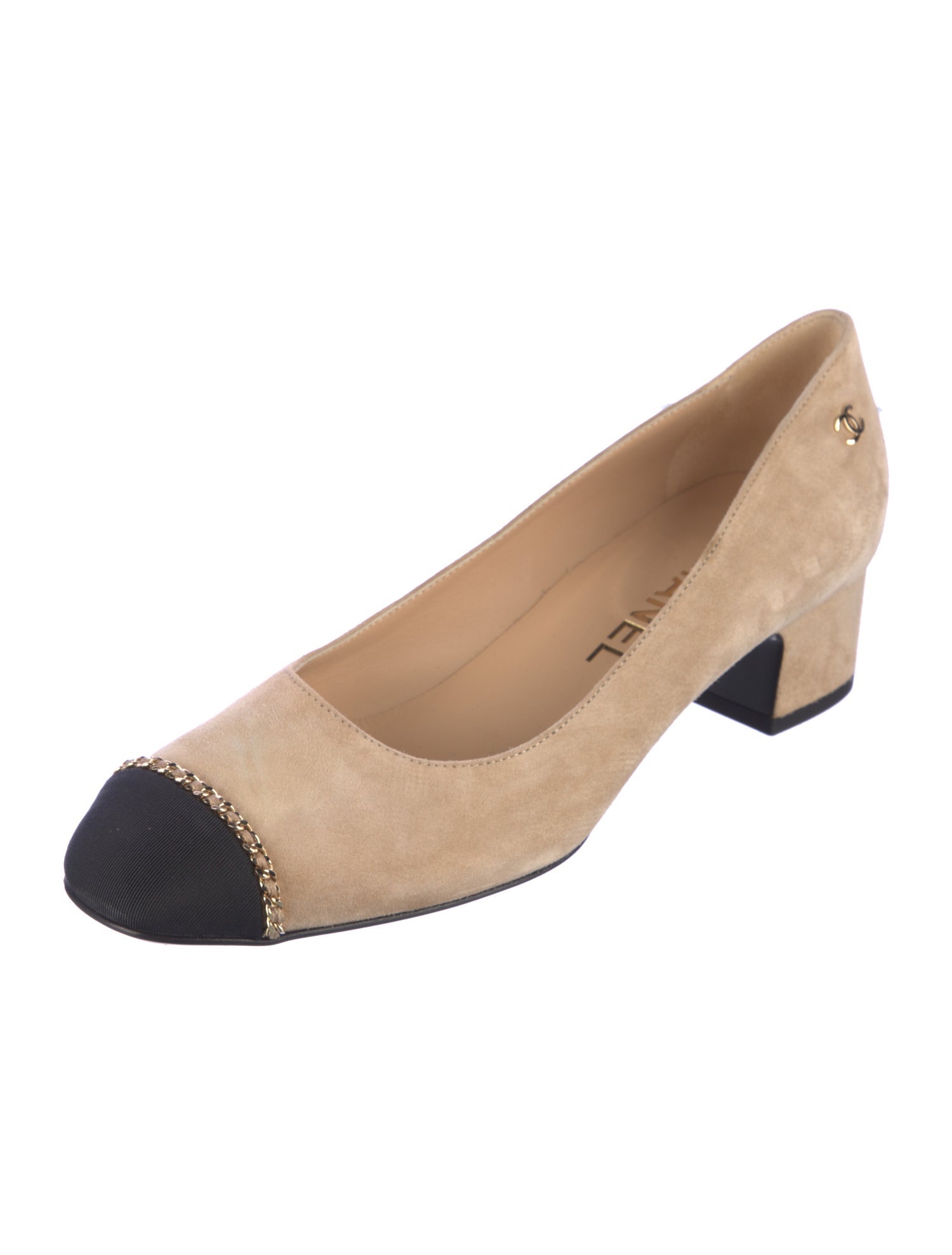 Chanel 2019 Interlocking CC Logo Pumps