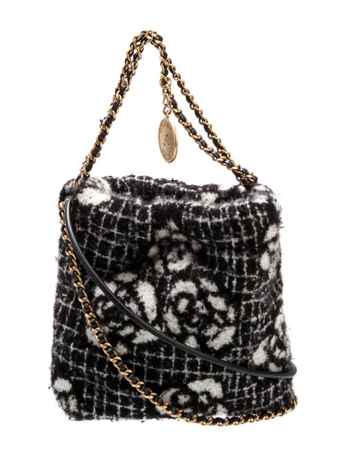 Chanel 2023 Camellia Mini 22 Hobo