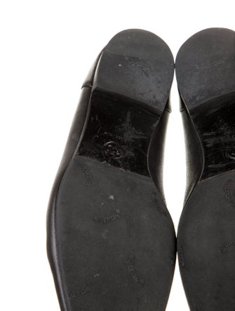 Chanel Interlocking CC Logo Leather Loafers
