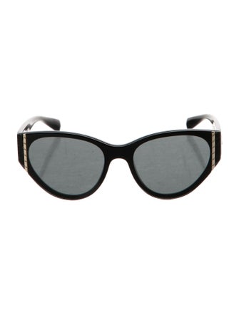 Chanel Interlocking CC Logo Cat-Eye Sunglasses