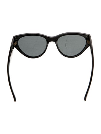 Chanel Interlocking CC Logo Cat-Eye Sunglasses