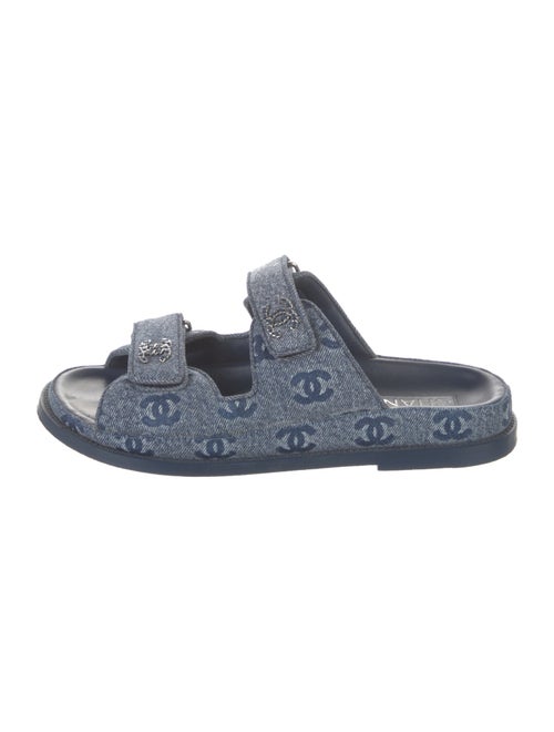 Chanel 2025 Interlocking CC Logo Slides