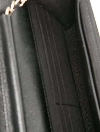 Chanel Quilted CC Wallet On Chain