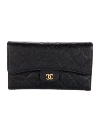 Chanel 2011-2012 Interlocking CC Logo Trifold Wallet