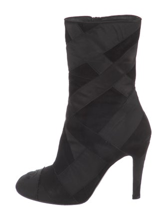 Chanel 2017 Interlocking CC Logo Boots