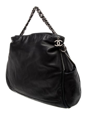 Chanel Ultimate Soft Hobo