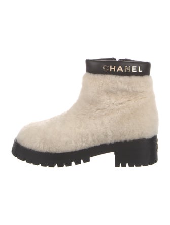 Chanel 2022 Interlocking CC Logo Moto Boots