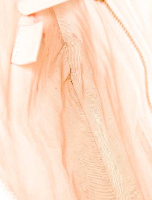 Chanel Quilted 19 O-Case