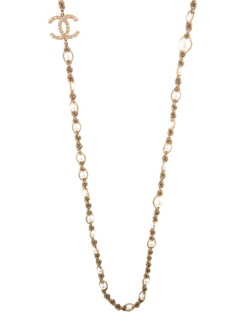 Chanel Faux Pearl & Diamond CC Twisted Chain Necklace