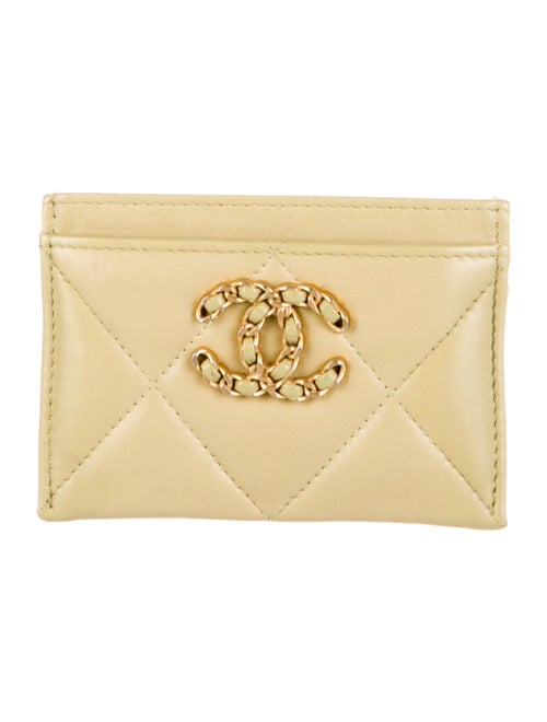 Chanel 19 Card Holder Interlocking CC Logo Card Holder
