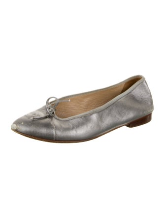 Chanel Interlocking CC Logo Leather Ballet Flats