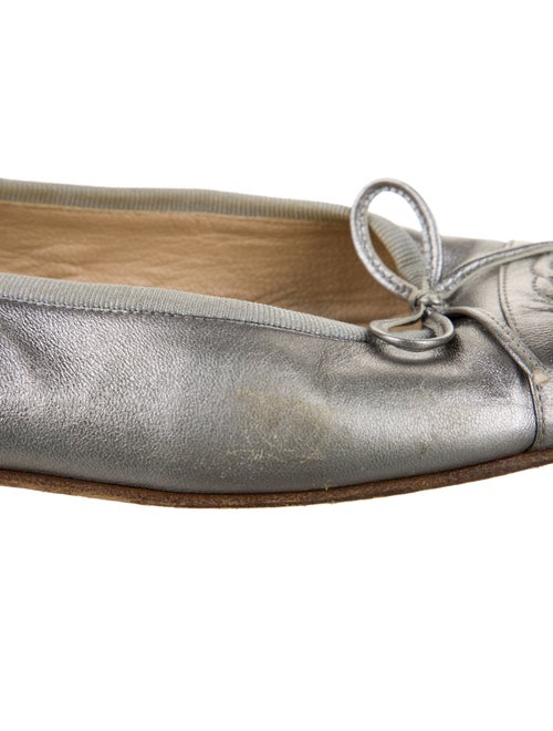 Chanel Interlocking CC Logo Leather Ballet Flats