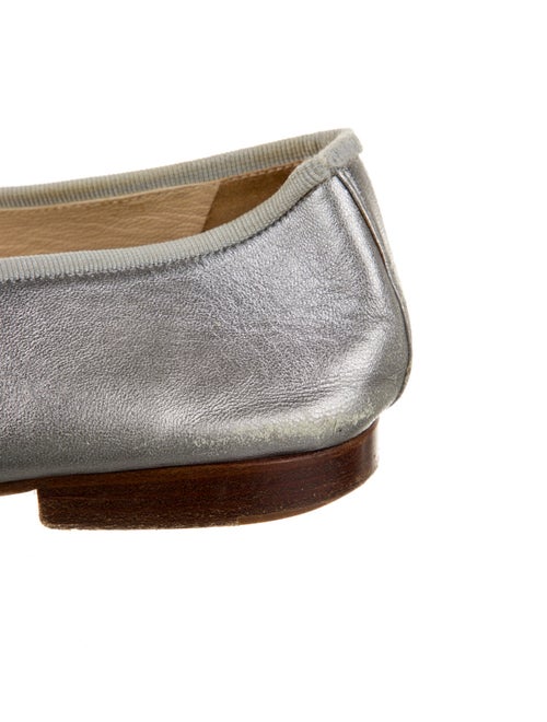 Chanel Interlocking CC Logo Leather Ballet Flats