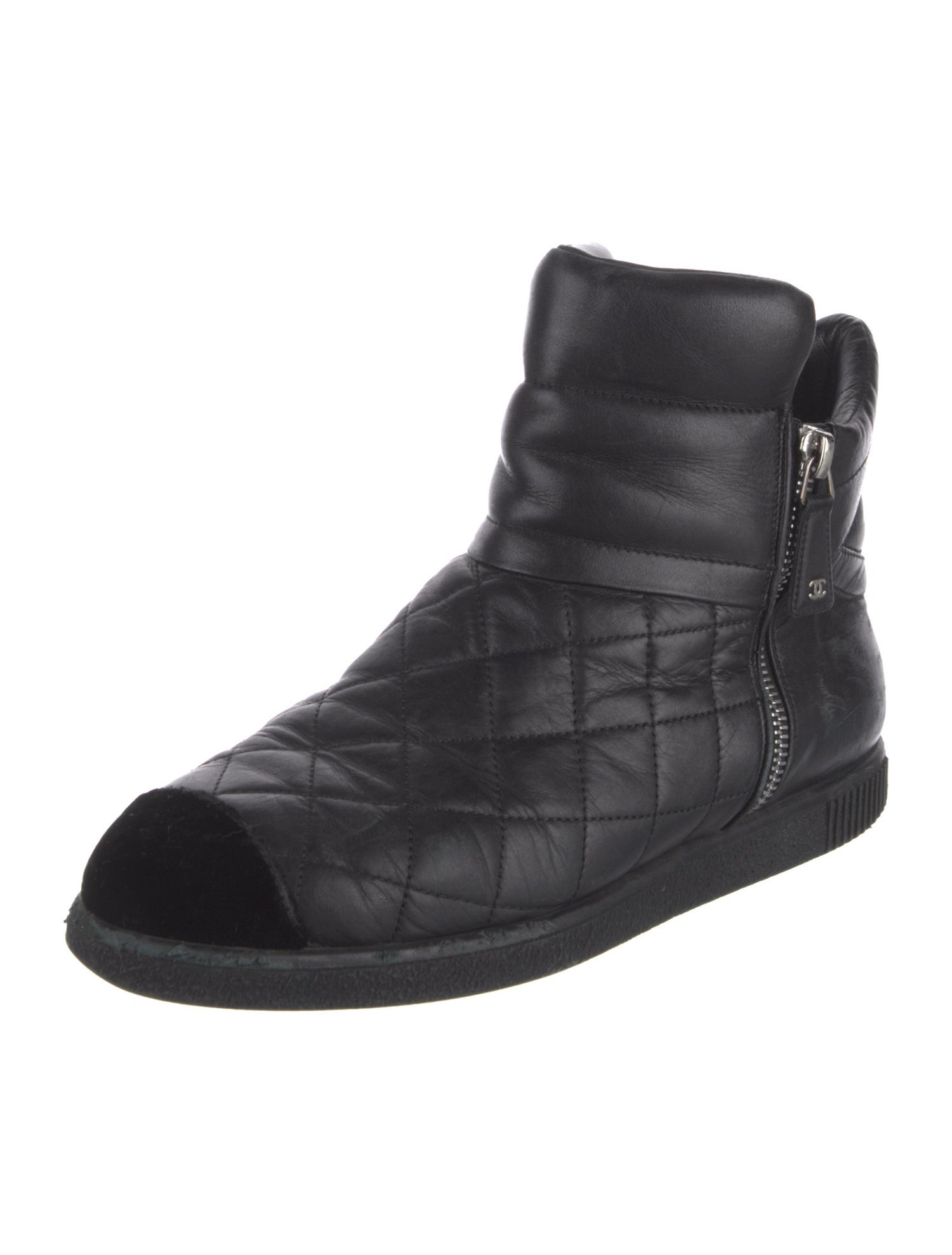Chanel Interlocking CC Logo Leather Snow Boots