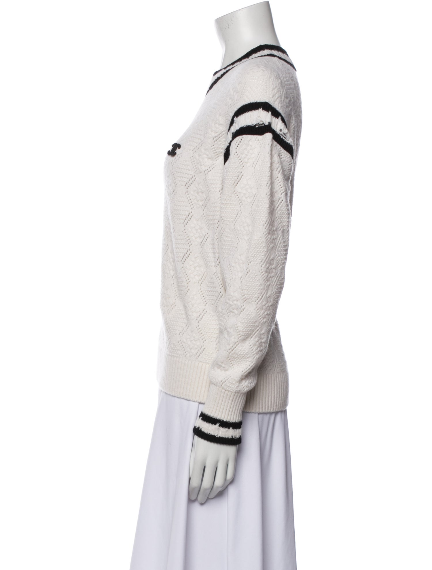 Chanel 2022 Cashmere Sweater