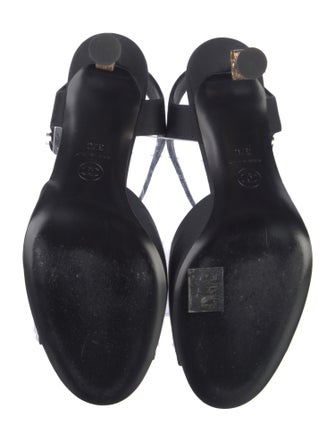 Chanel 2022 Interlocking CC Logo D'Orsay Pumps