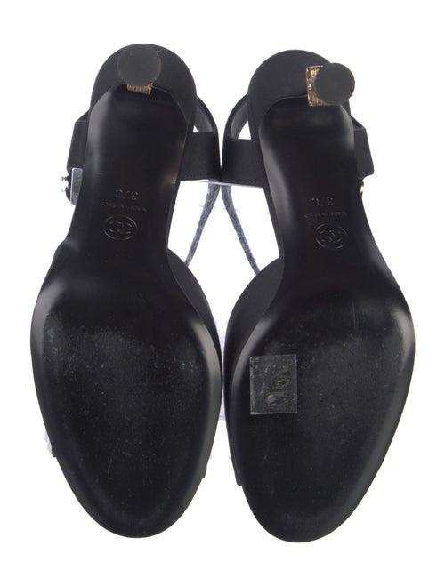 Chanel 2022 Interlocking CC Logo D'Orsay Pumps