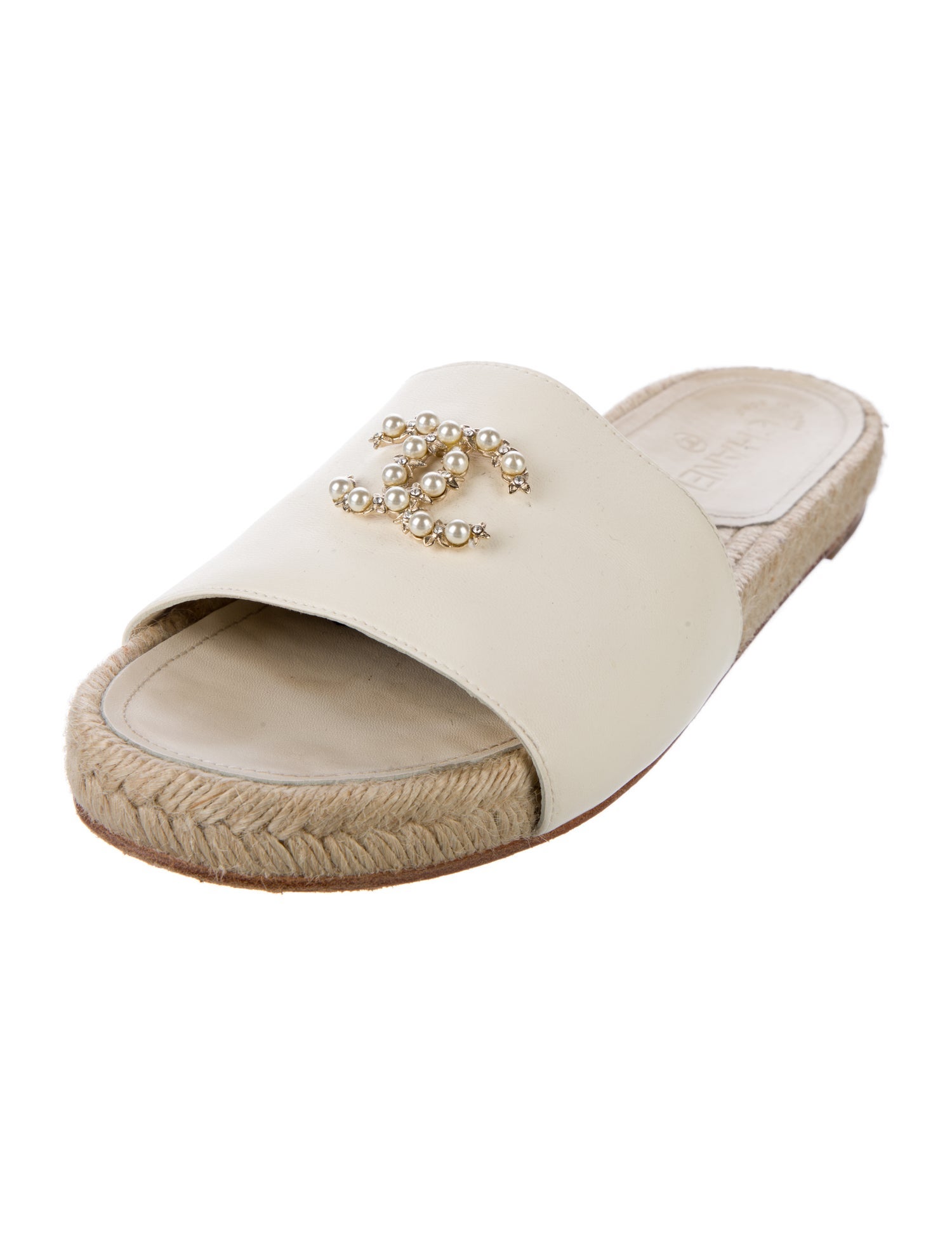 Chanel 2018 Interlocking CC Logo Espadrilles